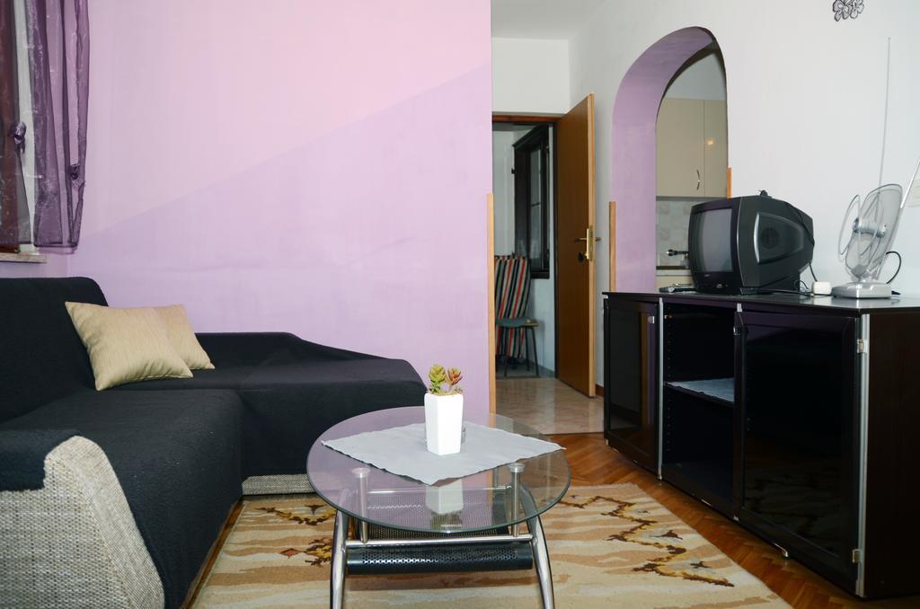 Apartments Ana Rovinj Buitenkant foto