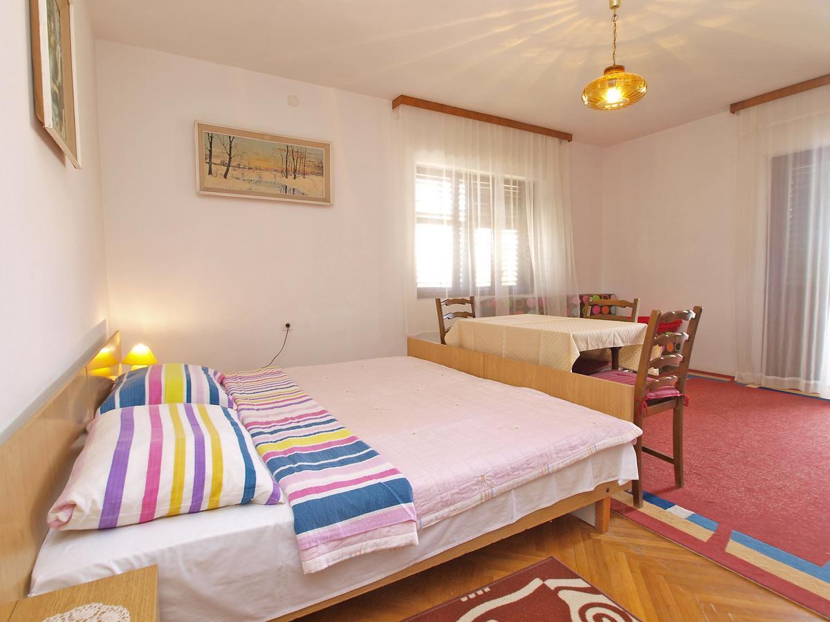 Apartments Ana Rovinj Buitenkant foto