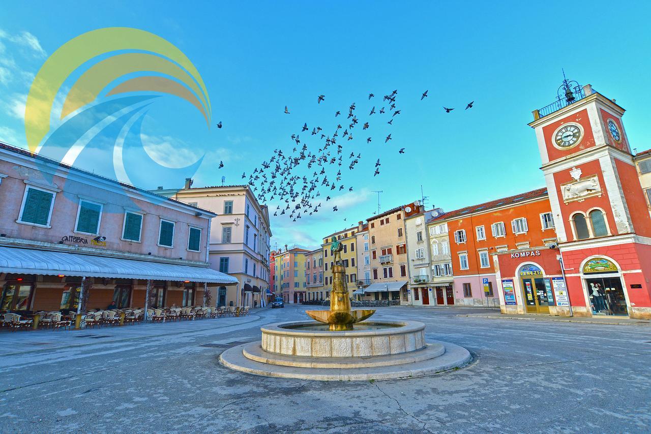 Apartments Ana Rovinj Buitenkant foto